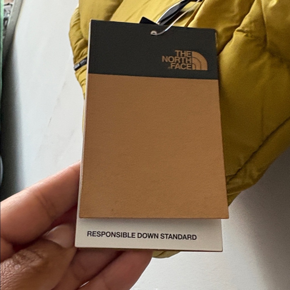 The North Face women’s 96 Retro Nuptse down jacket amber green Small Authentic - Picture 2 of 12